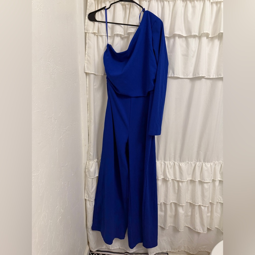 Women’s L She + Sky One Shoulder Jumpsuit